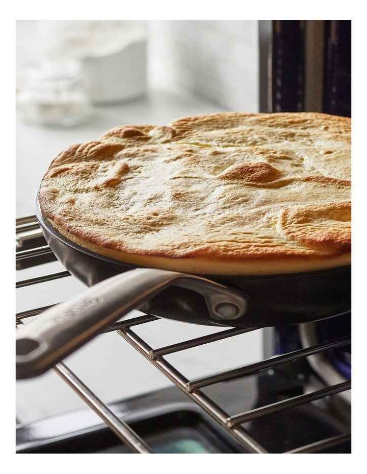 GP5 Frypan 24cm in Black PFAS-free ceramic non-stick