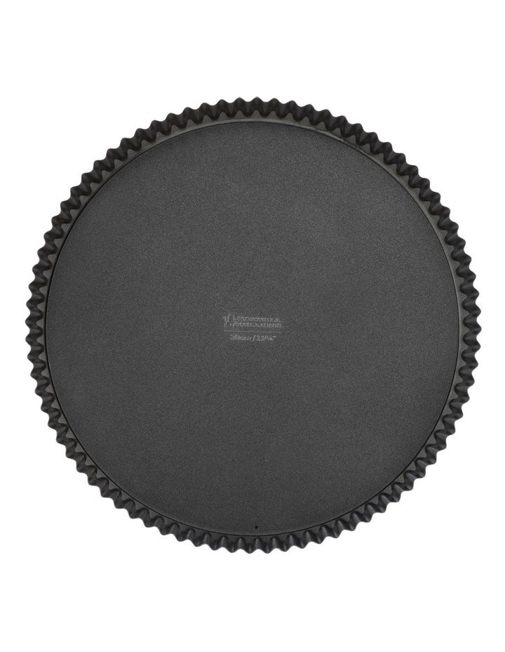 Baker Maker Non-Stick Loose Base Round Quiche Pan 30cm in Black