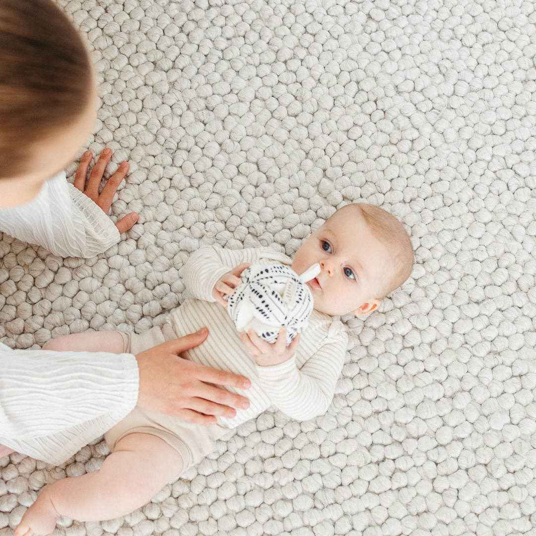 The Totli Organic Sensory Ball Baby Toys Baby Gifts Idea 0m+