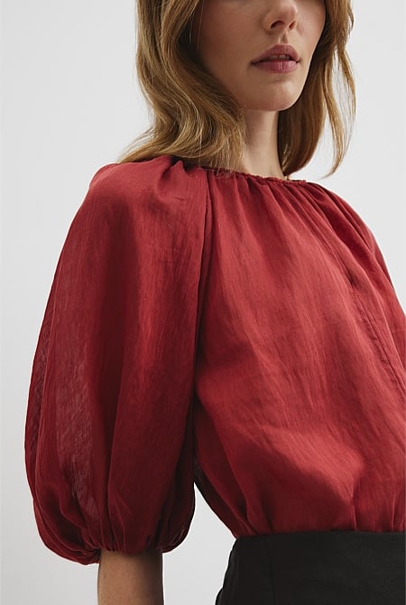 Soft Volume Blouse