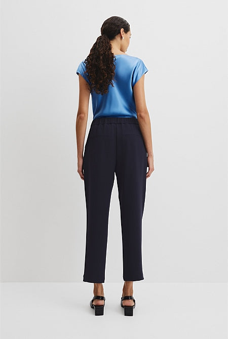 Pleated Tapered Pant