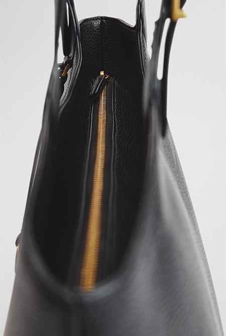 Country Road Buckle Tote Bag