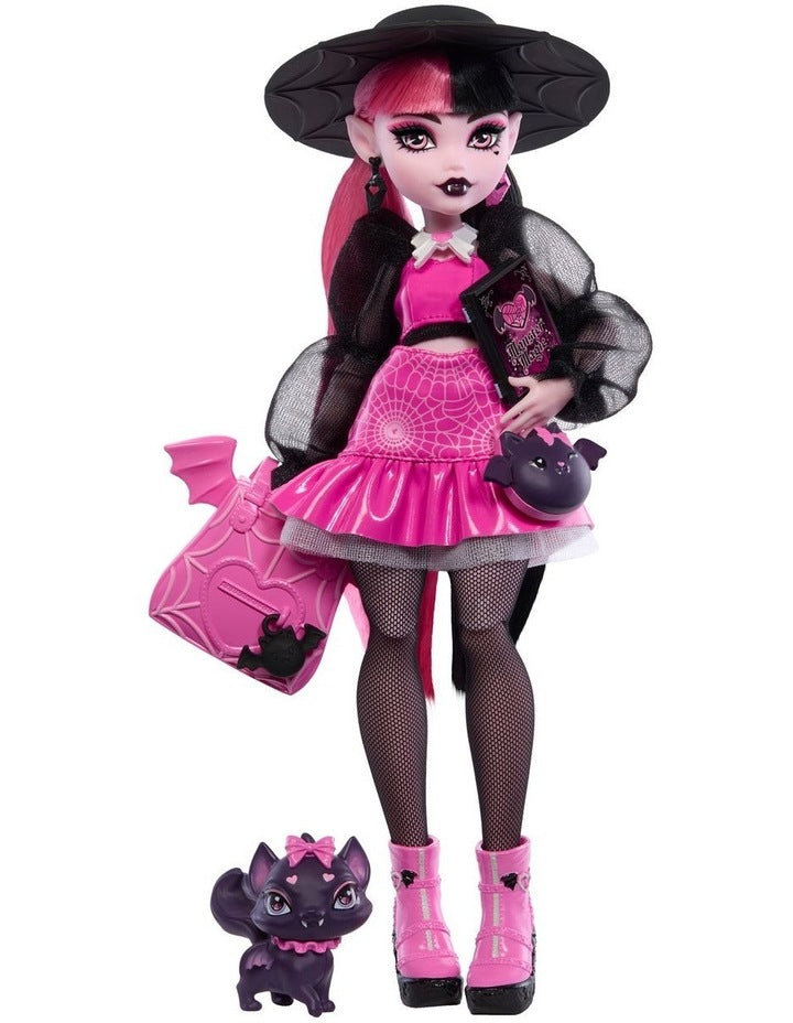 Draculaura Fashion Doll