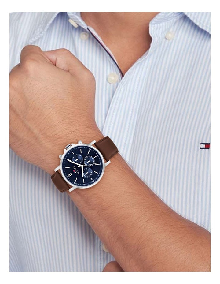Tyson Leather Watch in Navy