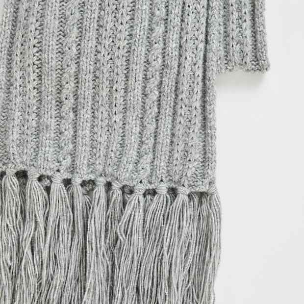 Chunky Cable Knit Scarf