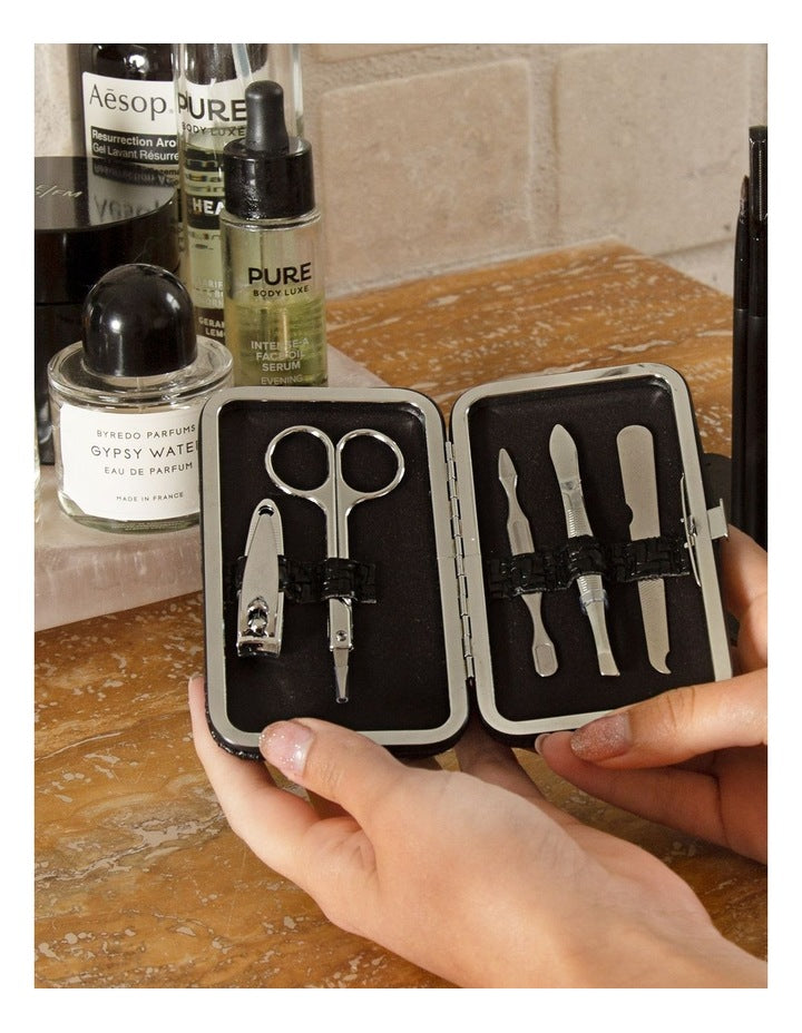 Manicure Set in Herringbone Licorice