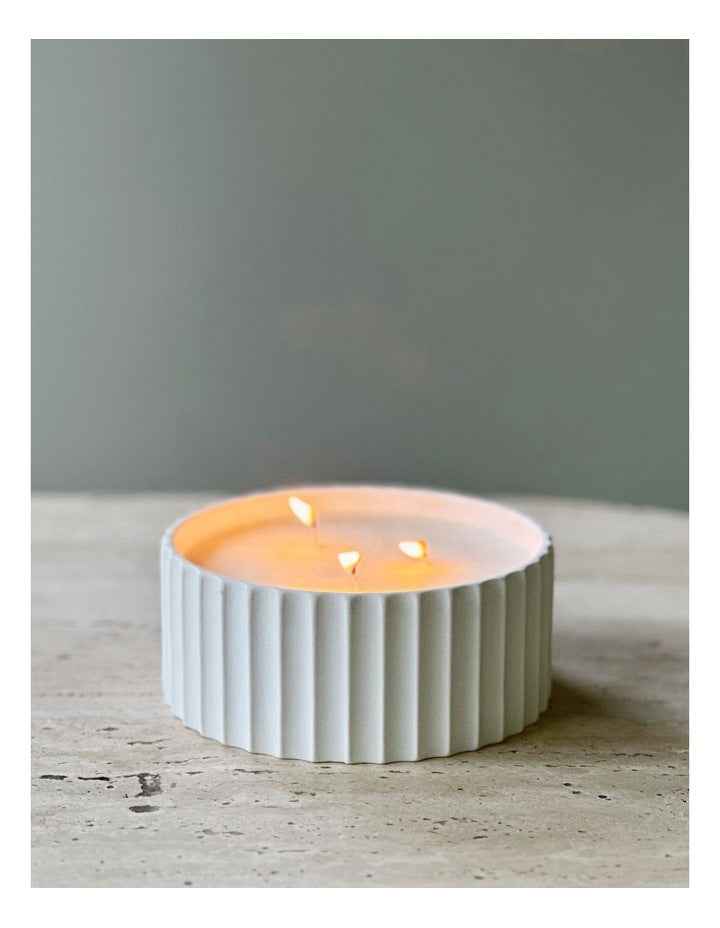 Lume Large 3 Wick Candle 15.5cm in White