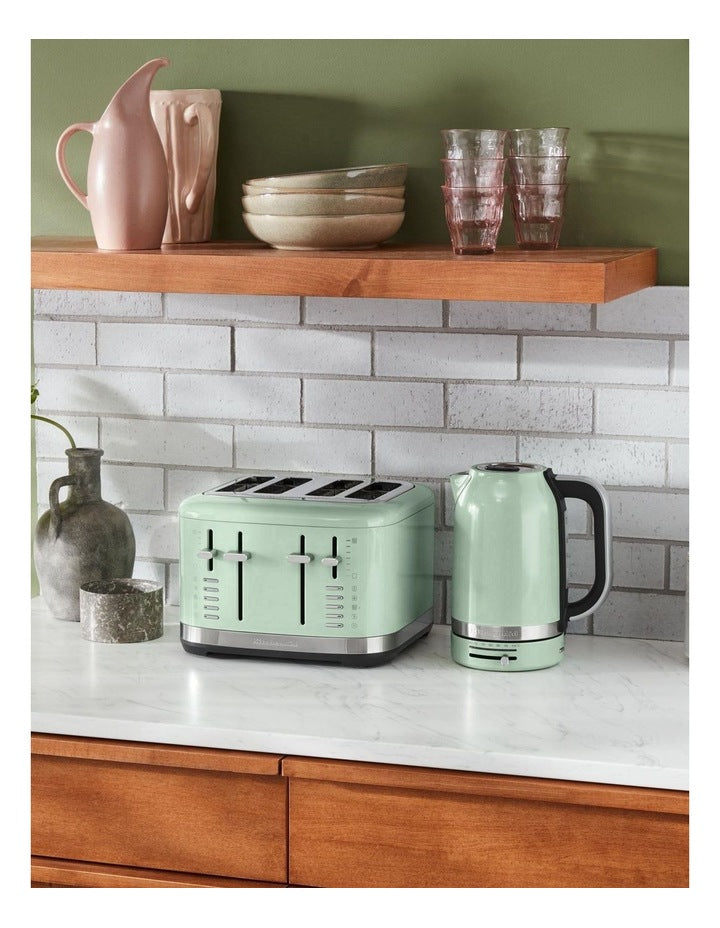 4 Slice Toaster in Pistachio 5KMT4109APT