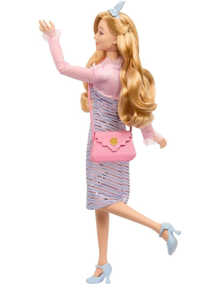 Glinda At Shiz University Fashion Doll