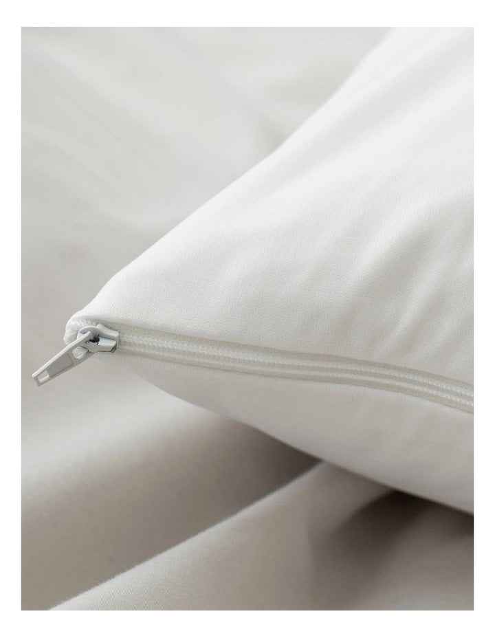 Simplex Dynatex Pillow Protector in White