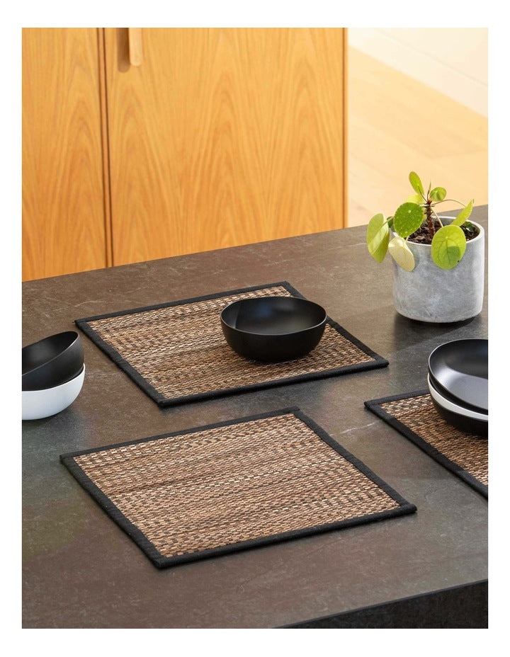 Rashida Placemat 4 Pack in Black