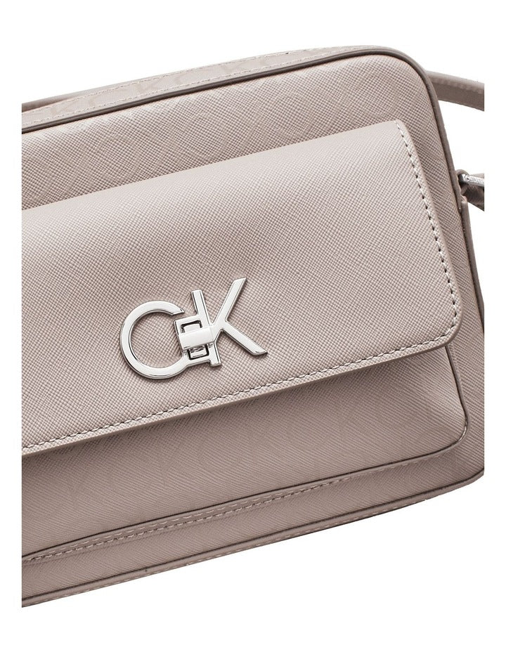 Re-Lock Pu Crossbody Bag in Grey