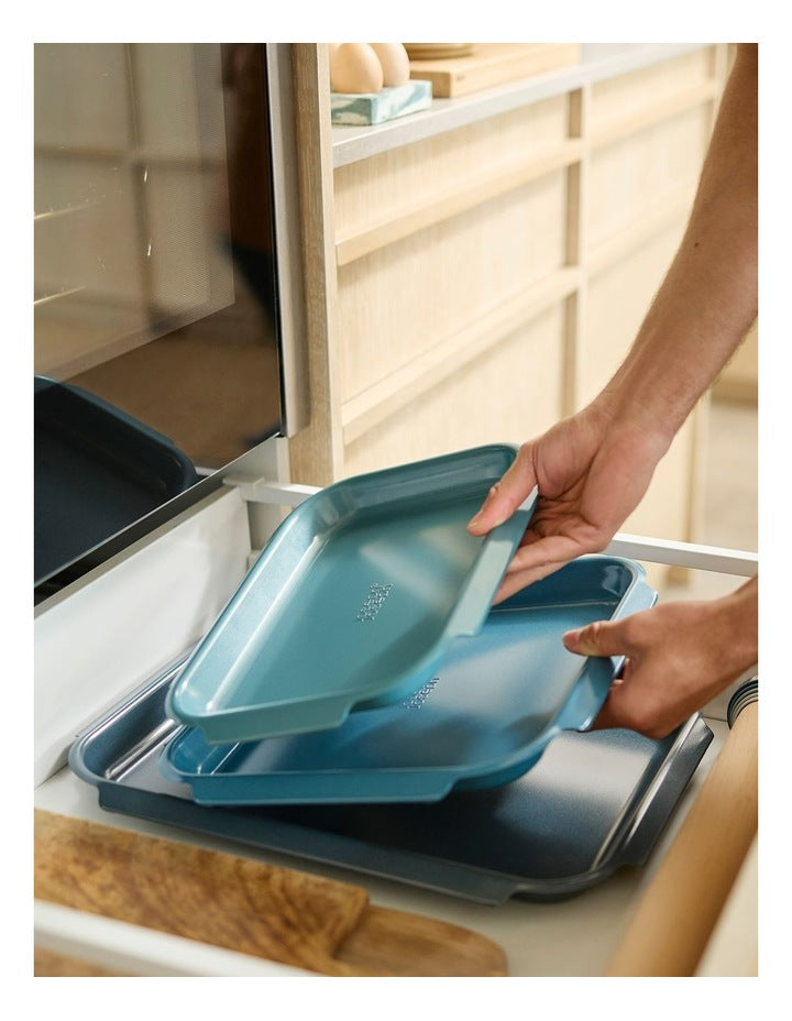 Nest Bake Baking Tray Small in Blue