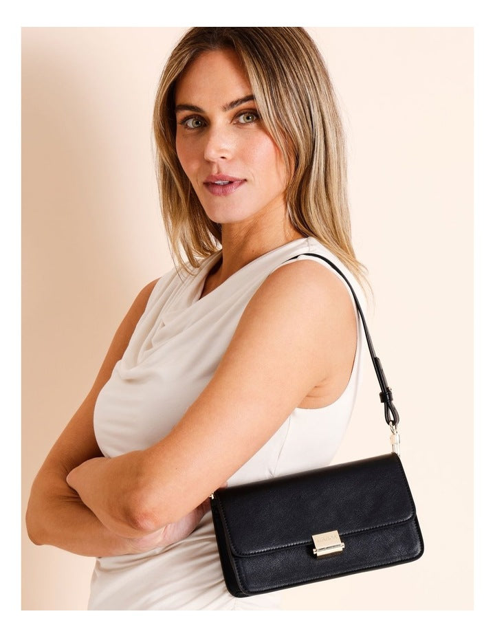 Lyon Shoulder Bag in Black