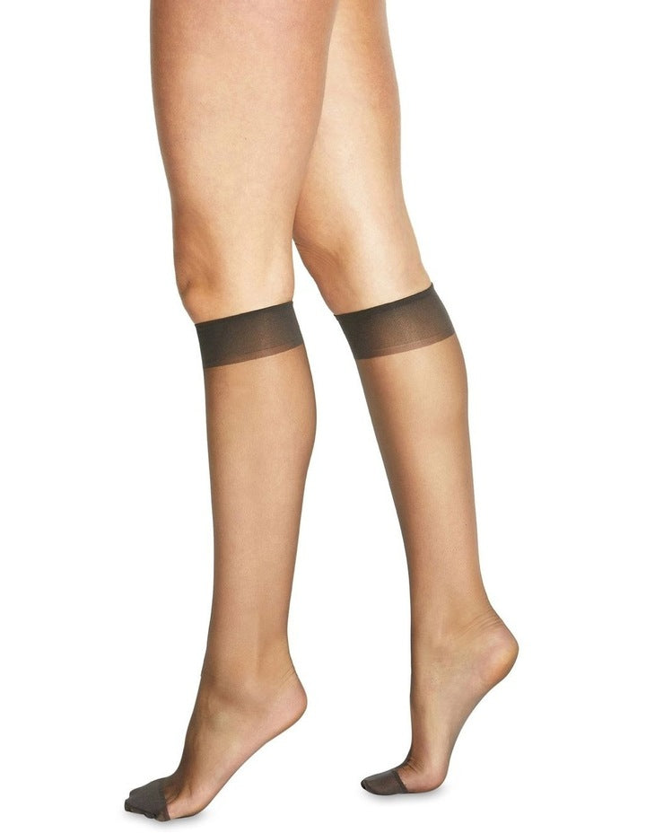 Ultra Sheer Knee High 2 Pack in Londra