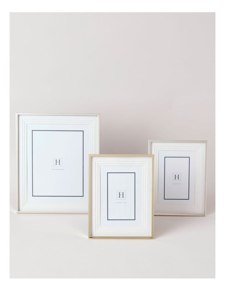 Triple Mat Look Frame 13x18cm in Gold