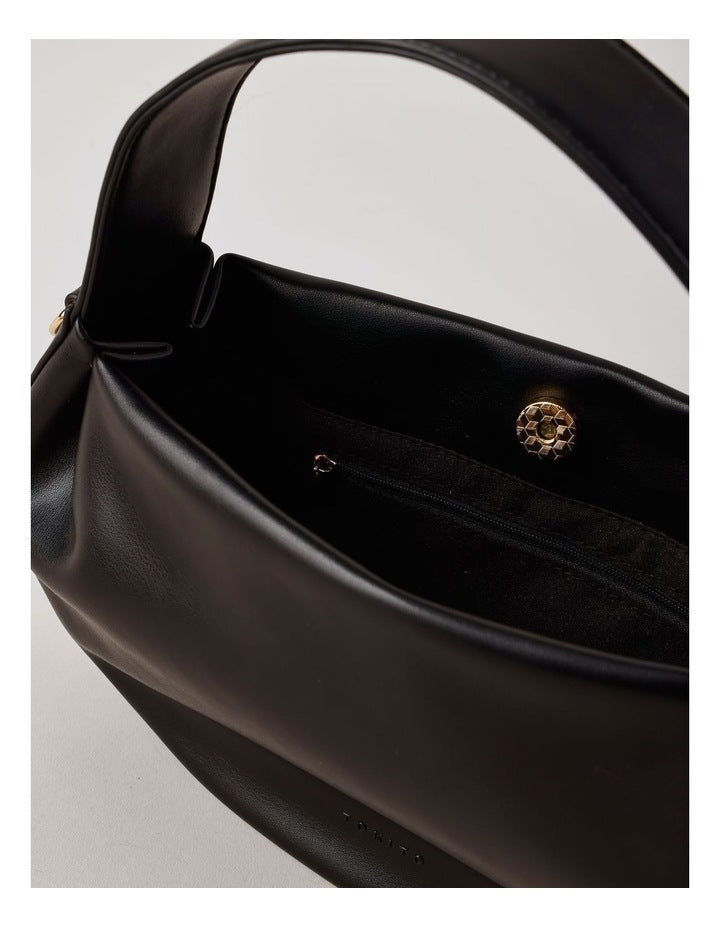 Betty Hobo Bag in Black