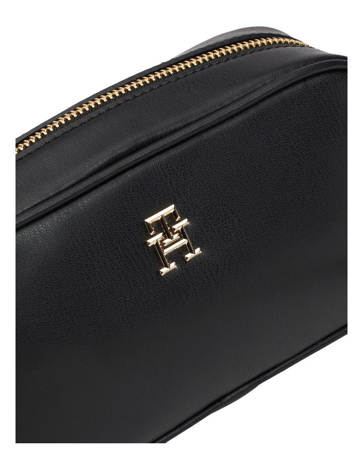 Crossbody Bag in Black