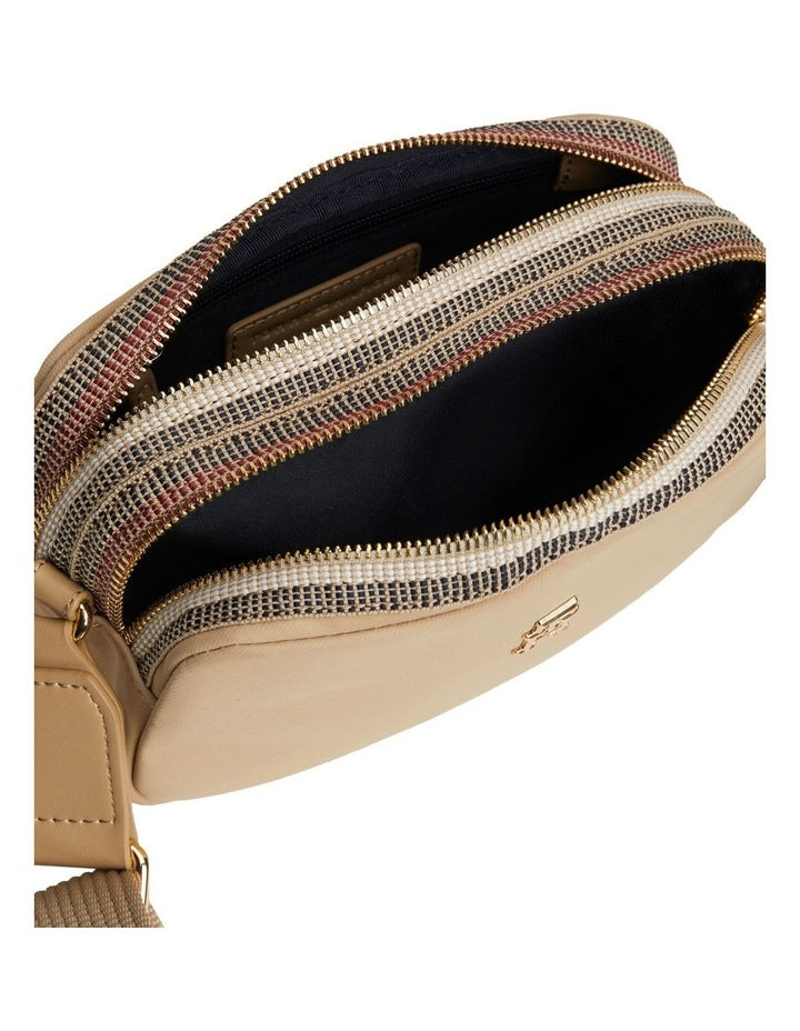 Signature Zip Camera Bag in Beige