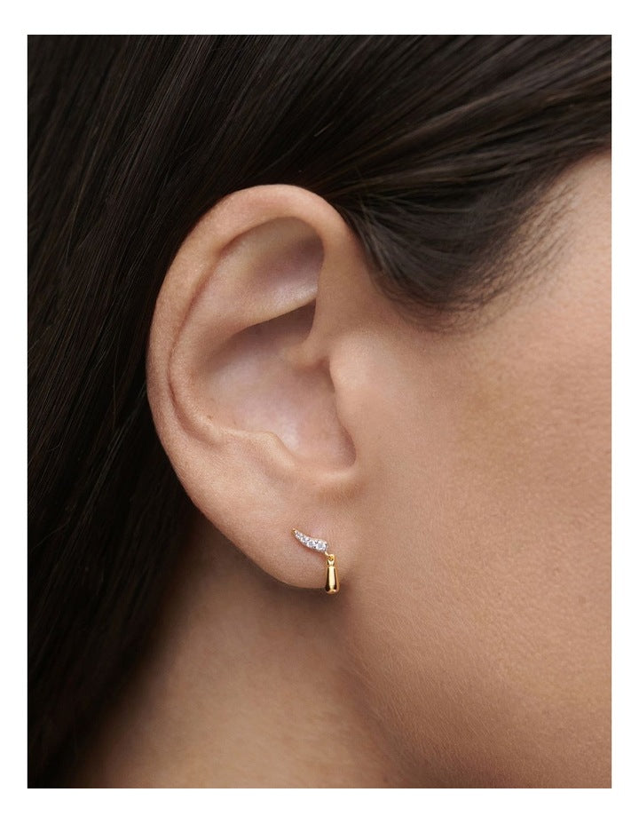 Kira Stud Earrings in Gold