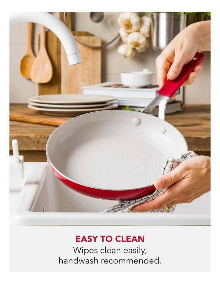 Aluminium Frypan 24cm in Empire Red