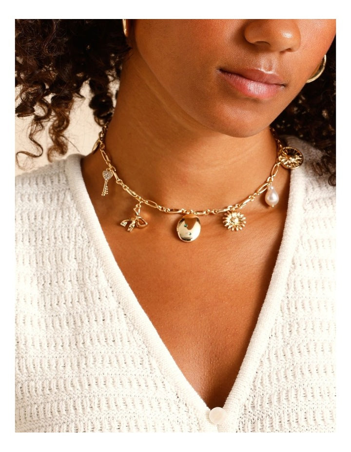 Charms Necklace in Gold