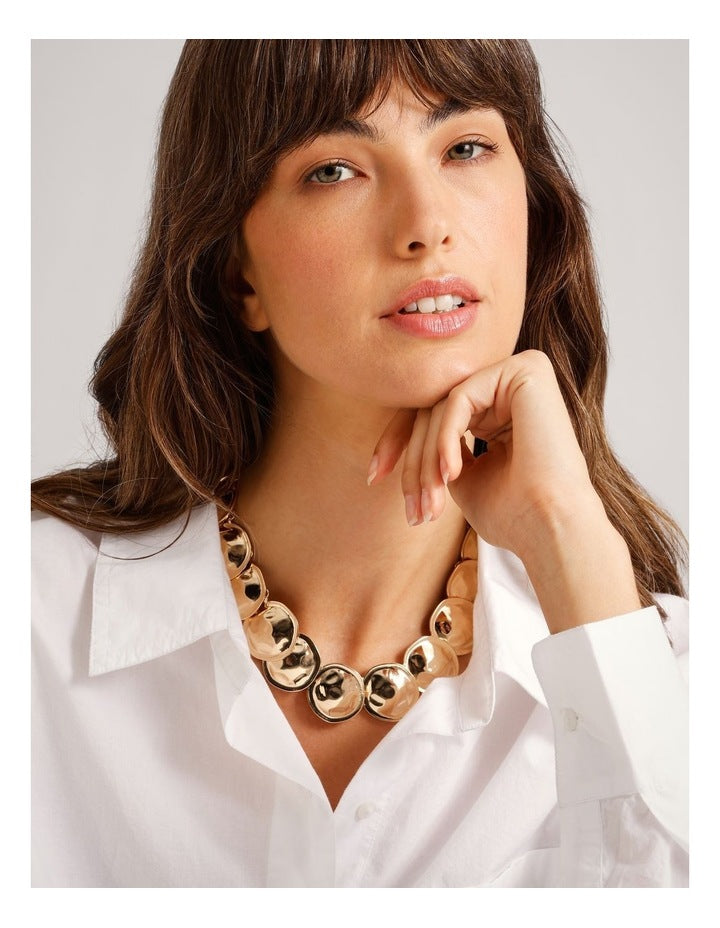 Metal Disc Necklace in Gold