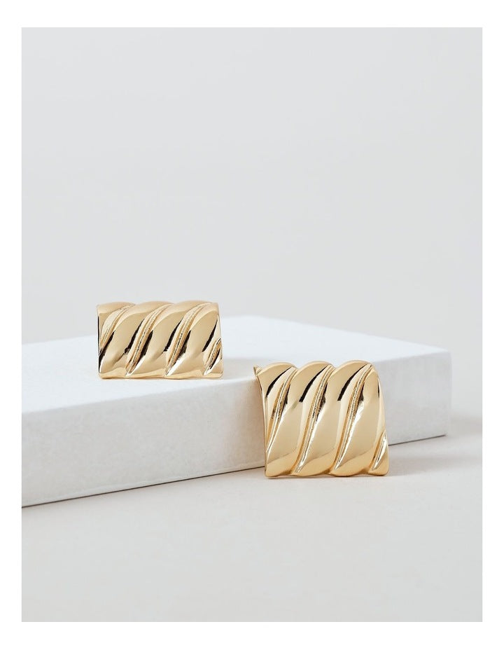 Domed Stud Earring in Gold