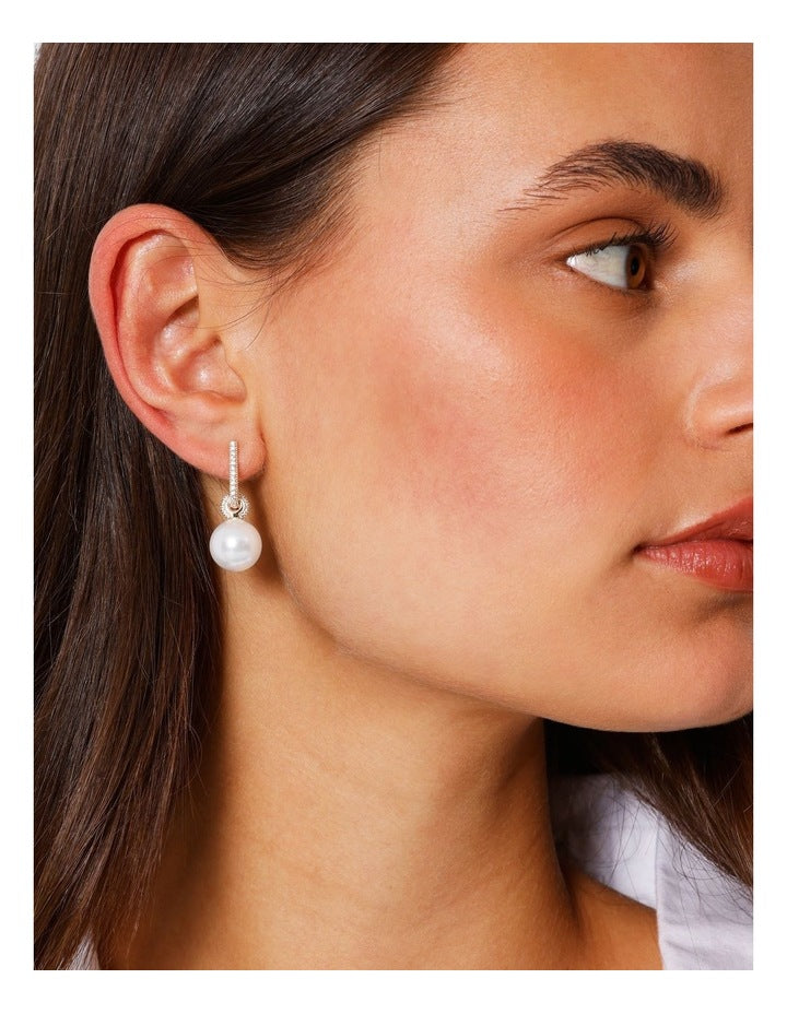 Rectangular Diamante Pearl Hoop Earring in Gold