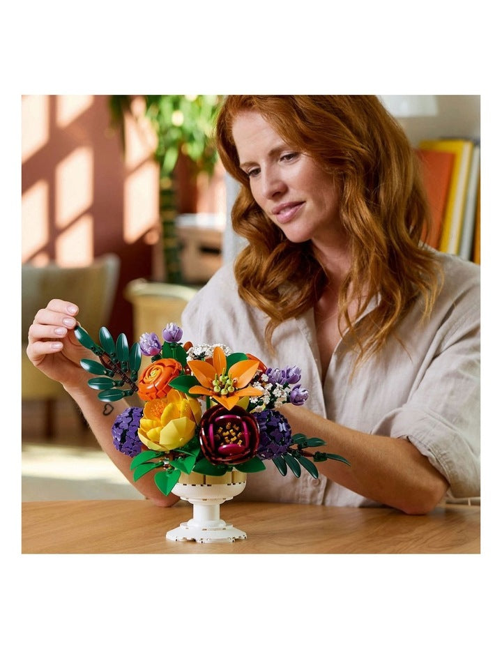 Botanicals Flower Arrangement 10345