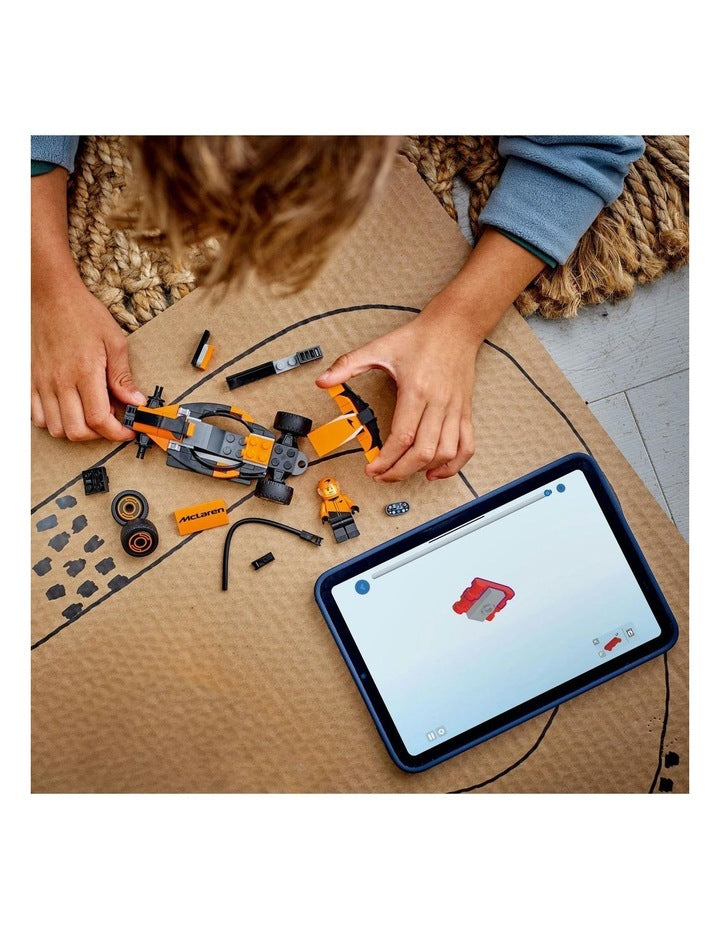 City F1 Driver With McLaren Race Car 60442 Set