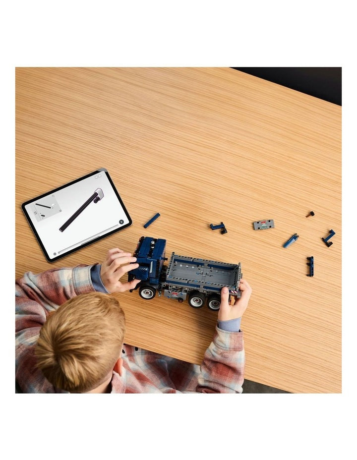 Technic Tipping Dump Truck 42203