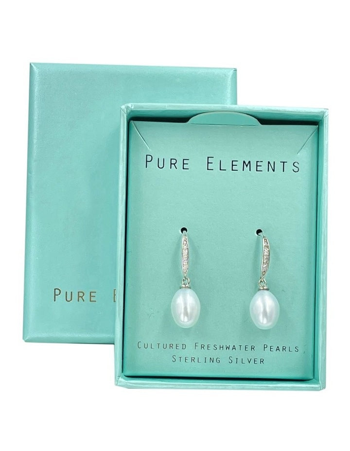 Brilliant Hook Earrings in Pearl Silver