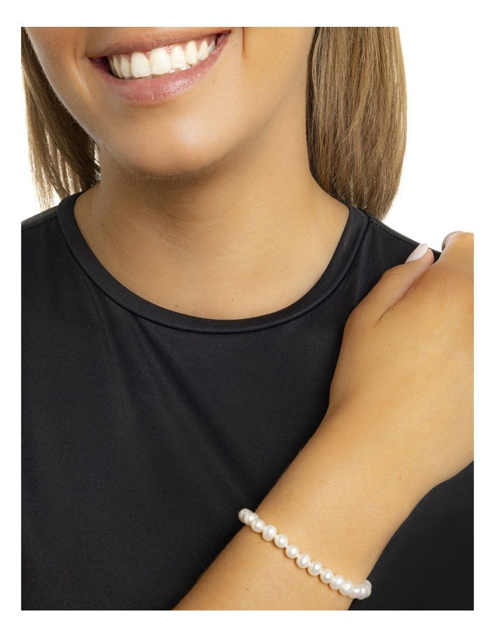 Classic Pearl Bracelet in White