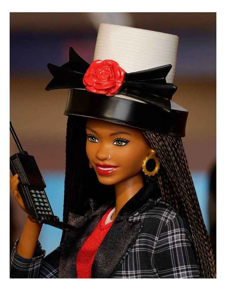 Signature Clueless Dionne Collector Doll And Accessories