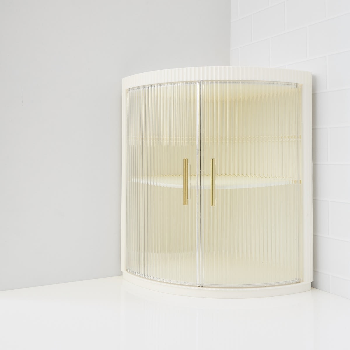 Linear Cosmetic Countertop Cabinet