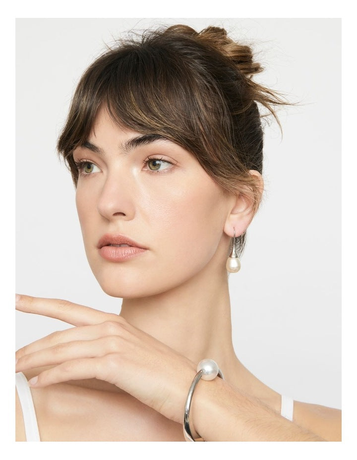 Solo Pearl Bangle in Silver