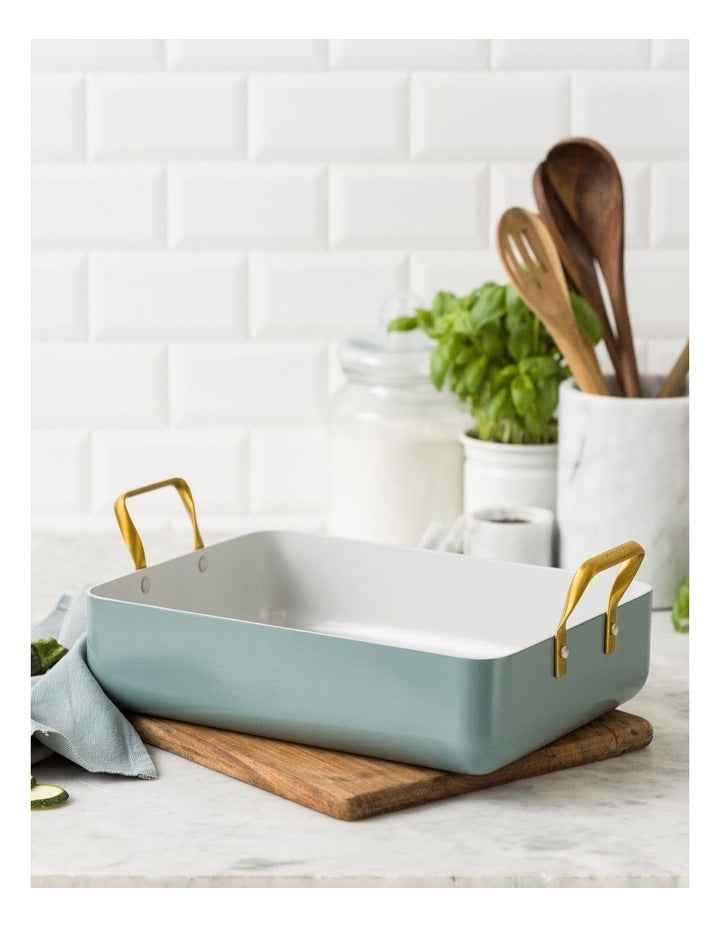 Roaster 35x25.7cm Smokey Blue PFAS-free