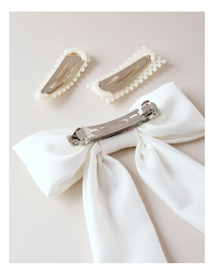 Oversized Bow With Pearl Clips in White