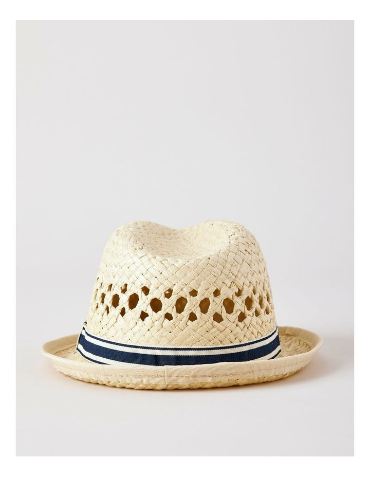 Trilby Plain With Air Vents in Natural
