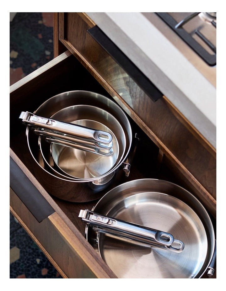 Space Steel 24 cm/9.5 inch Frying Pan in Silver