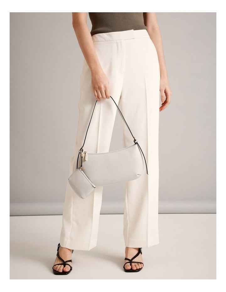 Brie Shoulder Bag in Grey