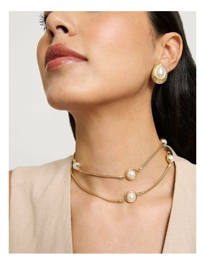 Saturn Pearl Station Necklace in Gold