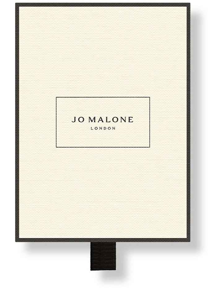 English Pear And Sweet Pea Scent Layering Gift Set