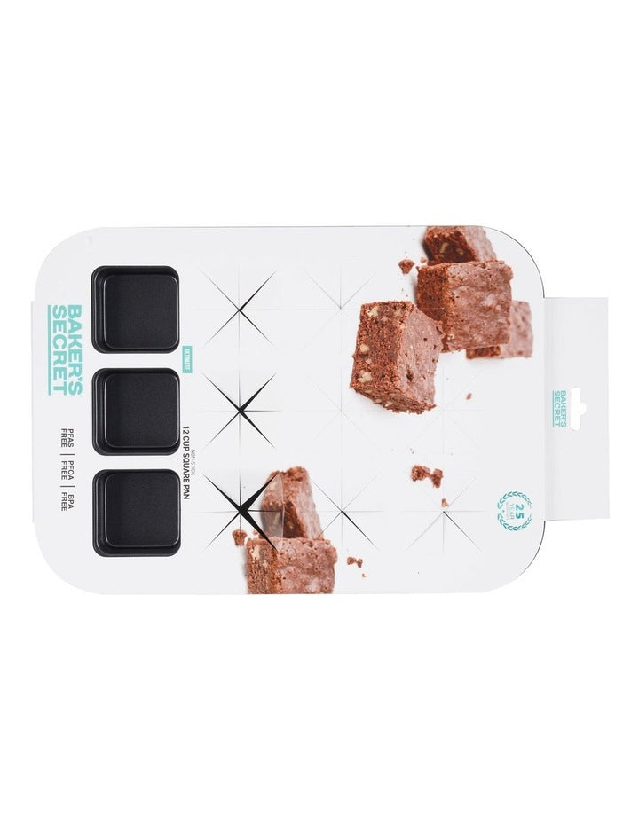 Ultimate Non-Stick 12 Cup Square Brownie Pan 40x29cm in Black