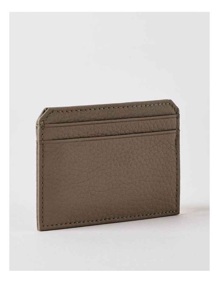 Nesh Card Holder in Brown