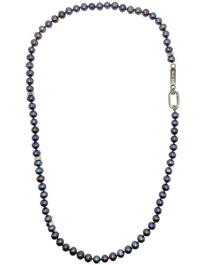 Statement Pearl Necklace in Black