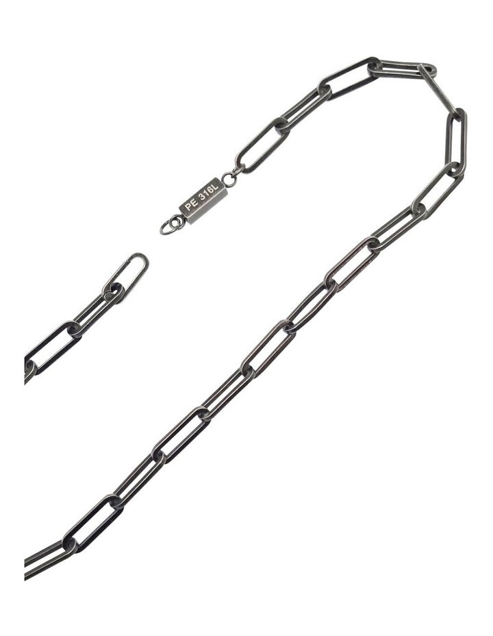 Bold Chain in Black