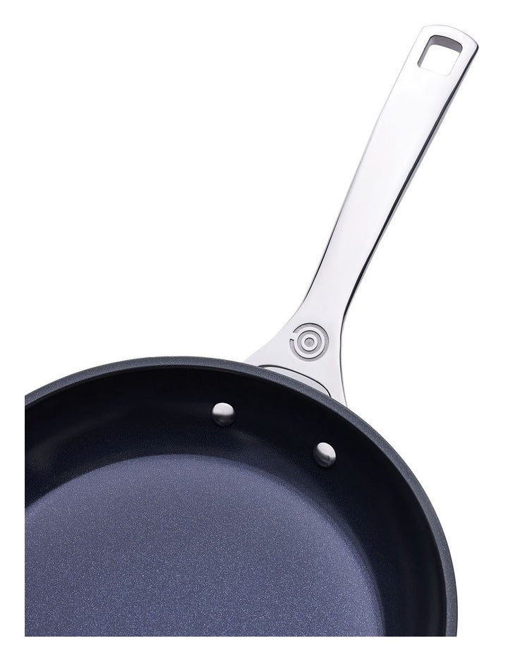 Non-Stick Ceramic Fry Pan Set 24/28cm in Black