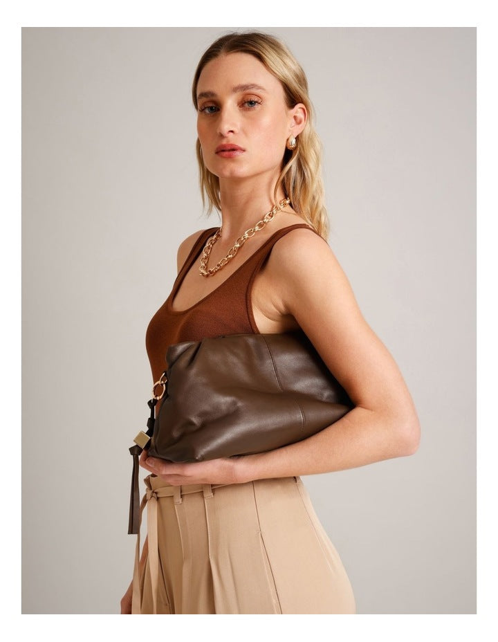 Andrea Leather Clutch Bag in Chocolate